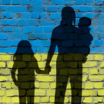 Ucraina, le famiglie dei soldati dispersi protestano a Kyiv: la battaglia per non trasformare l�assenza in morte